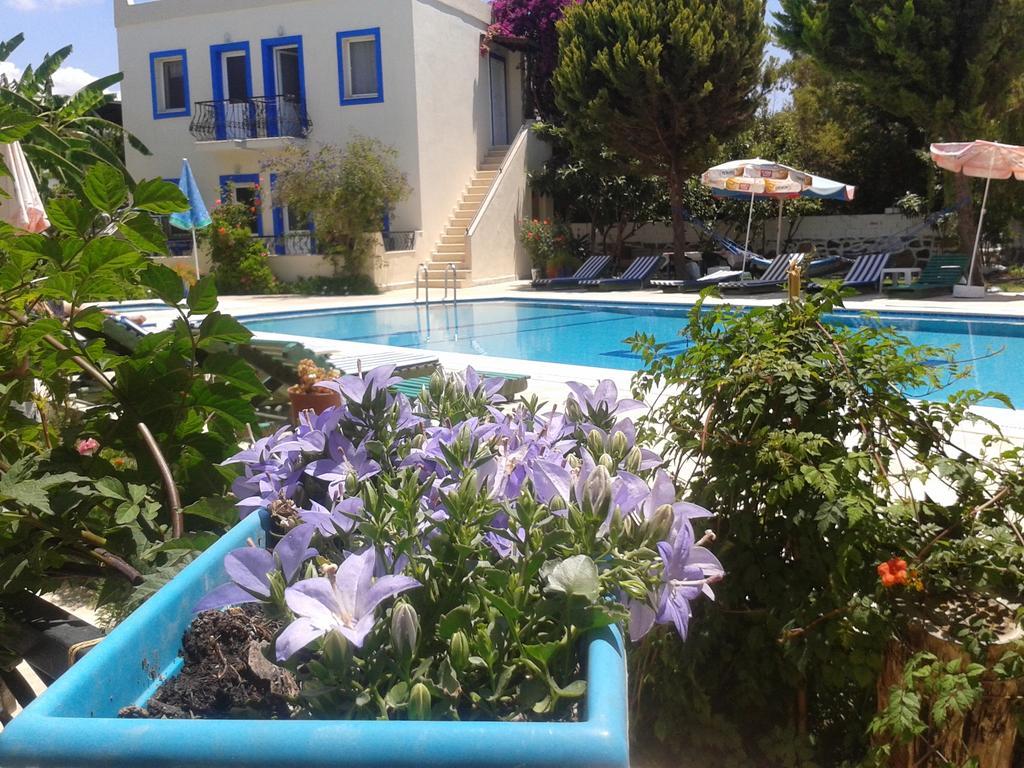 Paradise Garden Gumusluk Evleri Aparthotel Esterno foto